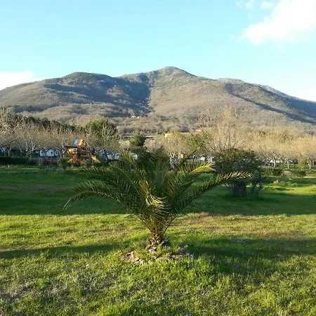 منتجع Cabanas-bungalows-camping 