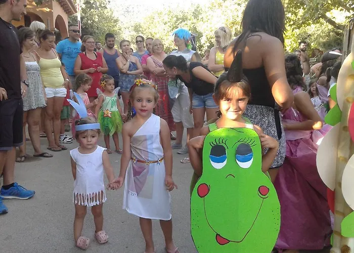 Cabañas-bungalows-camping La Vera