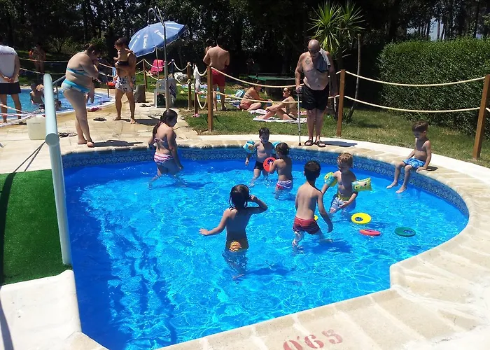 Resort Cabañas-bungalows-camping La Vera 3*