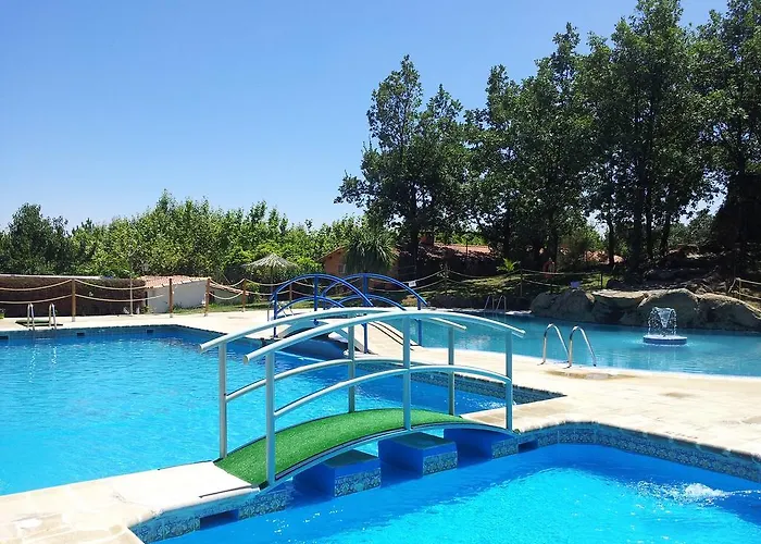 Resort Cabañas-bungalows-camping La Vera