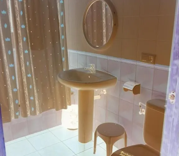 Cabañas-bungalows-camping La Vera